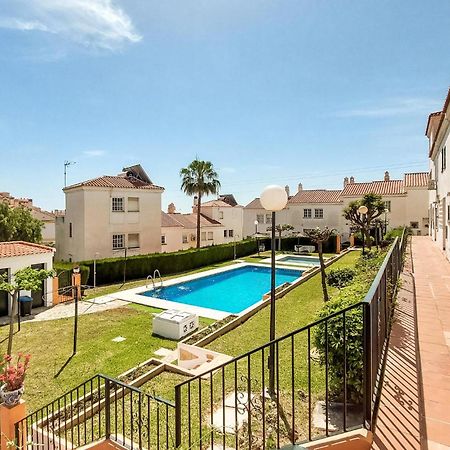 Cozy Home In Torre De Benagalbon With Kitchenette Exteriör bild